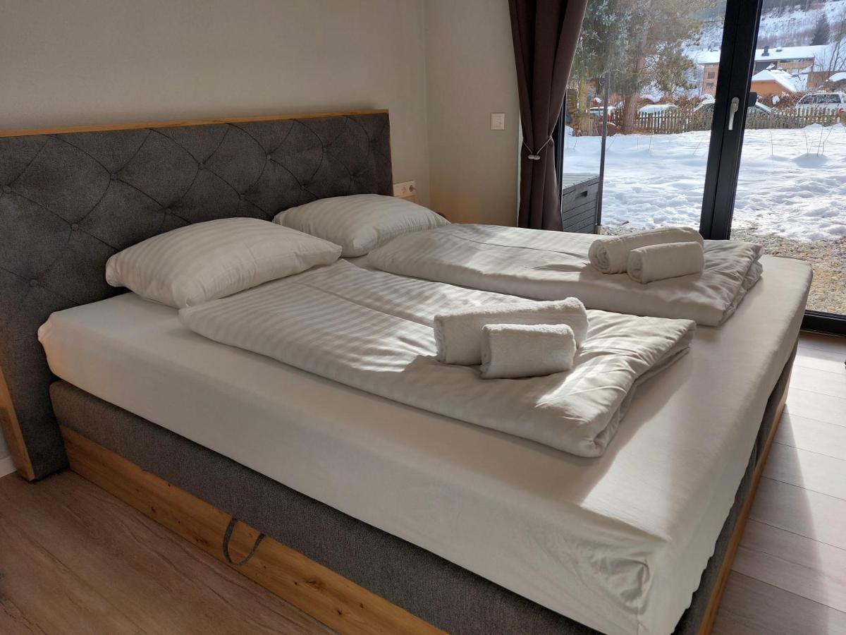 Rmg Roses Apartments バド クラインキルヒハイム エクステリア 写真