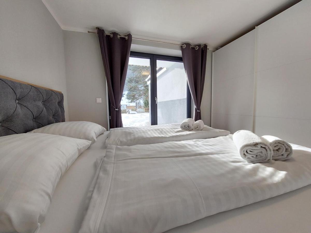 Rmg Roses Apartments バド クラインキルヒハイム エクステリア 写真